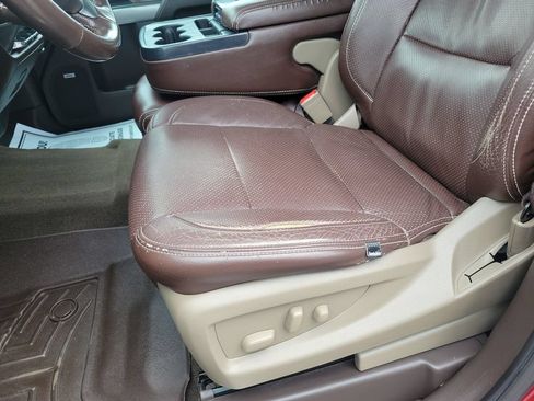 Used 2018 Chevrolet Silverado 1500 LT w/ All Star Edition AWD/4WD image 13