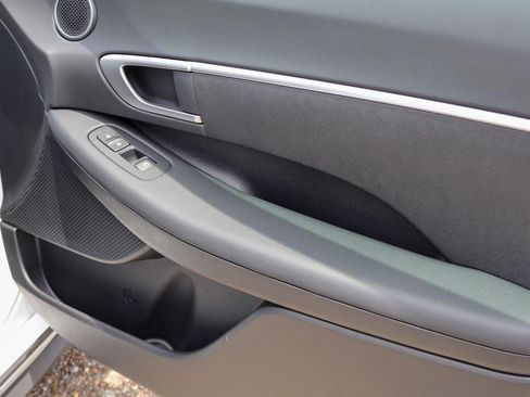 New 2026 Hyundai Sonata SE FWD image 23
