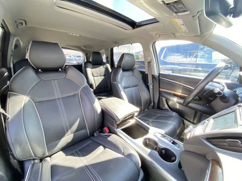 Used 2017 Acura MDX SH-AWD w/ Advance Package image 29