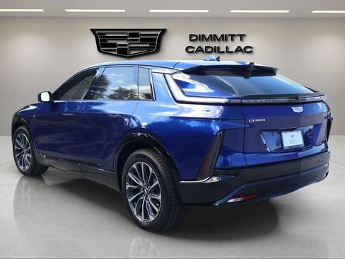 New 2026 Cadillac Lyriq Sport RWD image 7