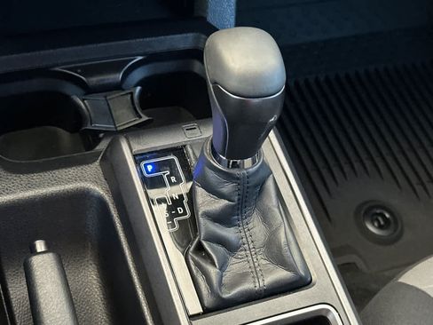 Used 2023 Toyota Tacoma TRD Off-Road AWD/4WD image 22