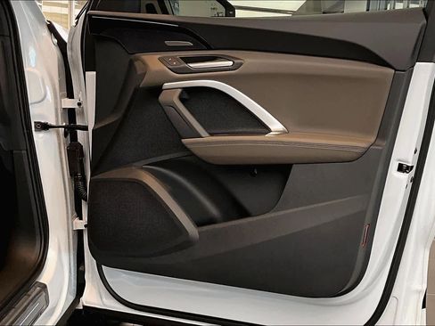 Used 2025 Audi Q5 Premium Plus image 23