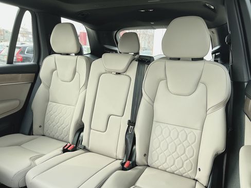 New 2026 Volvo XC90 B6 Core AWD/4WD image 25