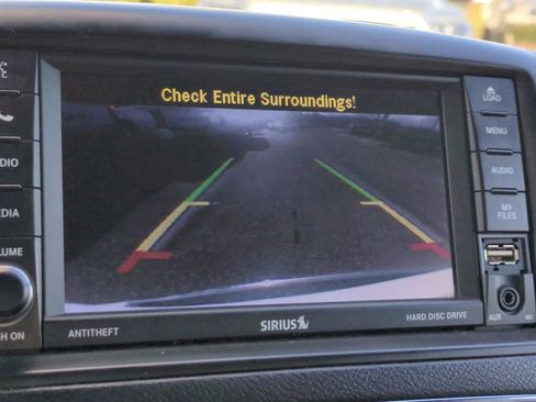 Used 2017 Dodge Grand Caravan SXT image 20