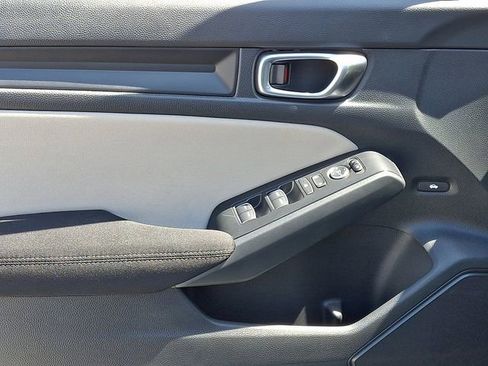 Used 2023 Honda Civic LX image 14