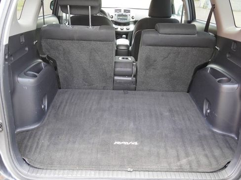 Used 2009 Toyota RAV4 Sport AWD/4WD image 21