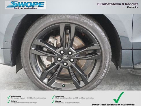 Certified 2024 Ford Edge ST w/ Equipment Group 401A image 29