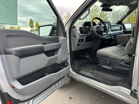 Used 2023 Ford F150 XLT w/ Trailer Tow Package image 19