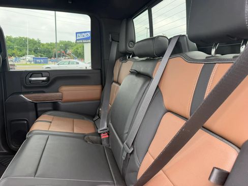 Used 2021 Chevrolet Silverado 2500 High Country w/ Z71 Off-Road Package AWD/4WD image 44