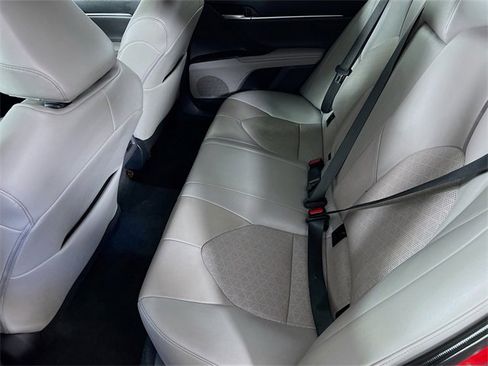 Used 2023 Toyota Camry XSE image 25