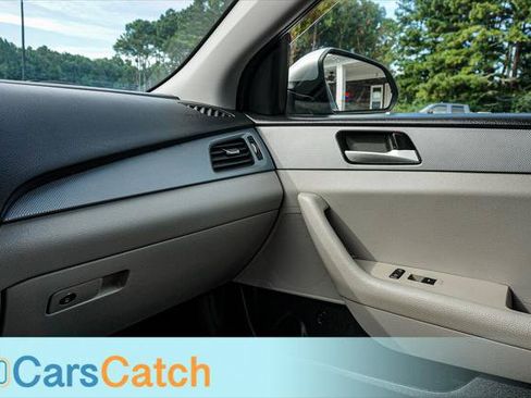 Used 2019 Hyundai Sonata SE w/ Cargo Package FWD image 33