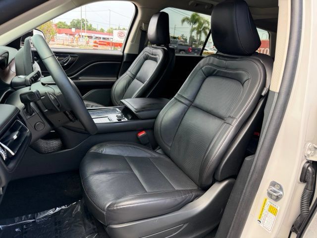 Certified 2023 Lincoln Aviator Reserve AWD/4WD image 14