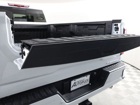 Used 2026 GMC Sierra 3500 Denali Ultimate AWD/4WD image 7