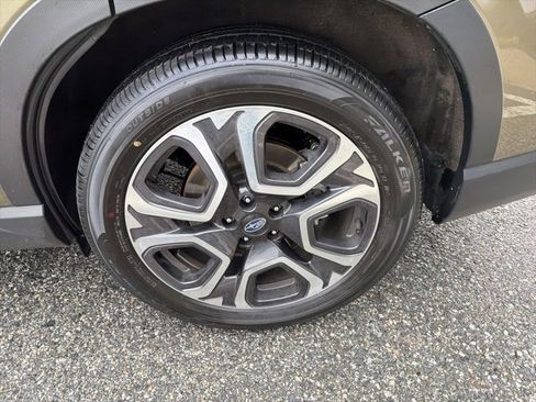 Used 2023 Subaru Ascent Touring image 15