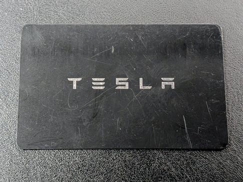 Used 2023 Tesla Model Y Long Range image 39