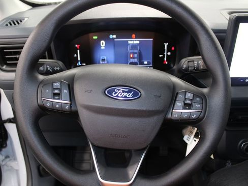 New 2025 Ford Maverick XL image 32