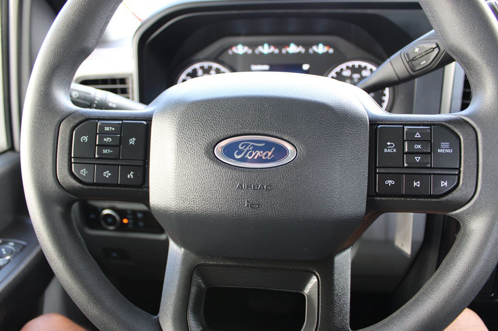 Used 2024 Ford F250 XL w/ XL Chrome Package RWD image 23
