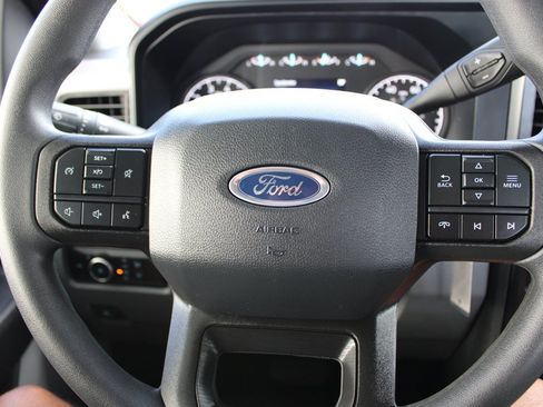Used 2024 Ford F250 XL w/ XL Chrome Package RWD image 23