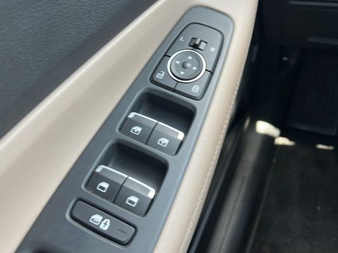 Used 2023 Hyundai Santa Fe SEL FWD image 20