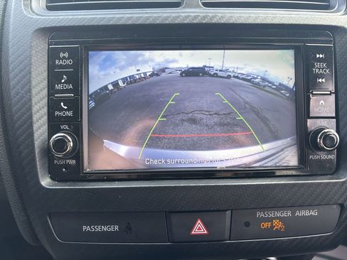 Used 2022 Mitsubishi Outlander Sport ES image 19