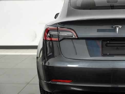 Used 2023 Tesla Model 3 Long Range AWD/4WD image 39