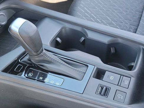 New 2026 Nissan Sentra SV w/ Floor Mat Package FWD image 10