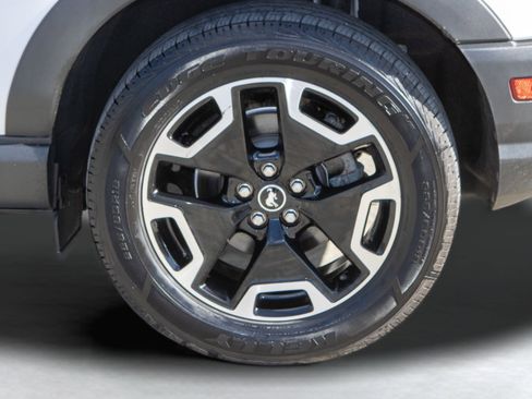 Used 2021 Ford Bronco Sport Outer Banks w/ Outer Banks Package (96D) image 35