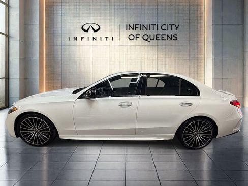 Used 2023 Mercedes-Benz C 300 4MATIC Sedan image 4
