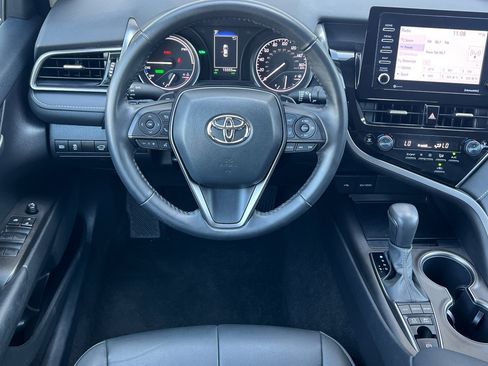 Certified 2024 Toyota Camry SE FWD image 14