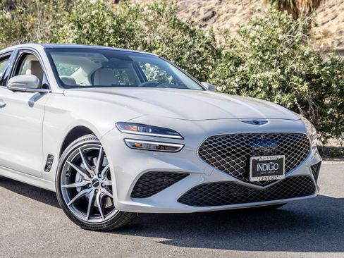 Used 2026 Genesis G70 2.5T Prestige RWD image 8