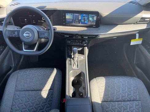 Used 2026 Nissan Kicks SV w/ Cold Weather Package AWD/4WD image 6