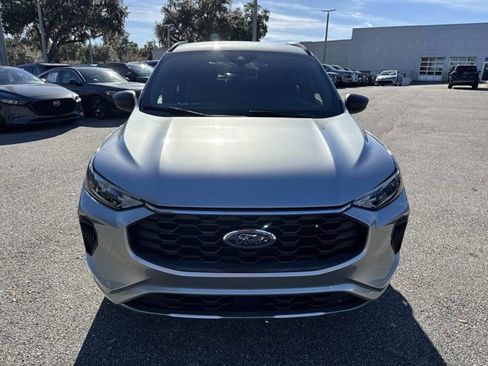 Used 2024 Ford Escape ST-Line image 6