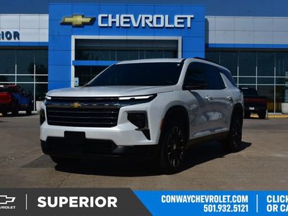 Used 2025 Chevrolet Traverse LT w/ Sun and Wheel Package