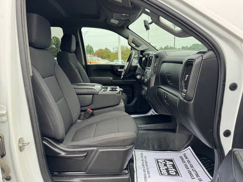 Used 2020 Chevrolet Silverado 2500 W/T w/ WT Convenience Package AWD/4WD image 17