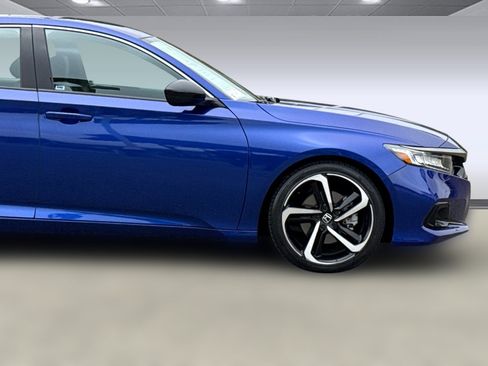 Certified 2022 Honda Accord Sport image 33