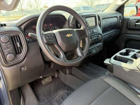 Certified 2024 Chevrolet Silverado 1500 Custom image 9
