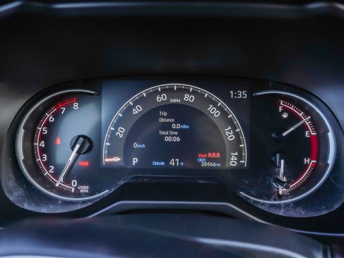 Used 2024 Toyota RAV4 Adventure image 39