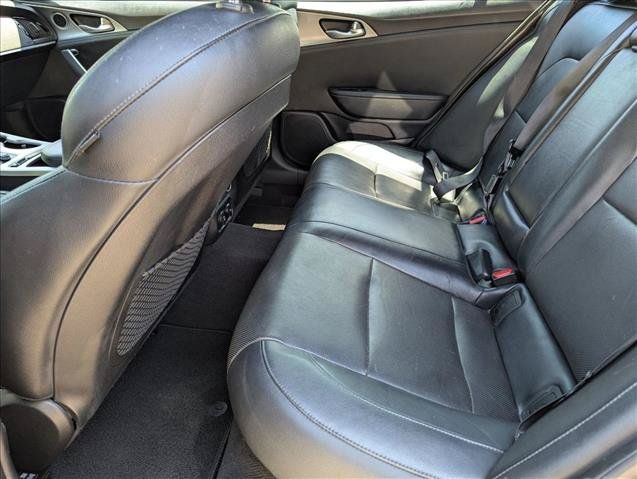 Used 2018 Kia Stinger GT RWD image 17
