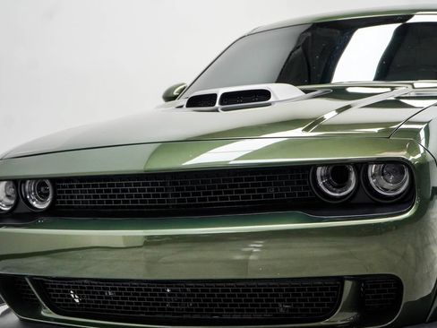 Used 2023 Dodge Challenger R/T Scat Pack RWD image 2
