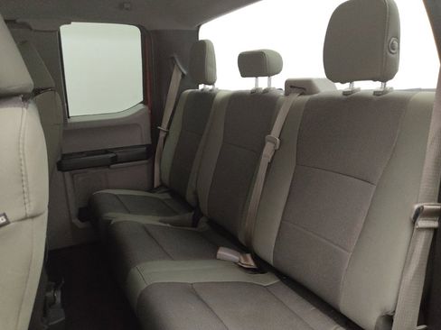 Used 2016 Ford F150 XL w/ Equipment Group 101A Mid RWD image 18