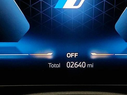 Used 2024 BMW i5 eDrive40i w/ M Sport Package RWD image 57