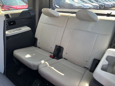 Used 2025 Hyundai Santa Fe SEL AWD/4WD image 21