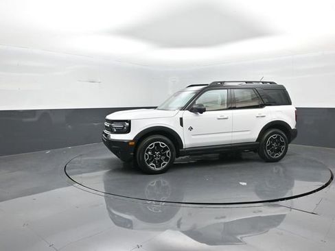 New 2025 Ford Bronco Sport Outer Banks w/ Outer Banks Tech Package+ image 4