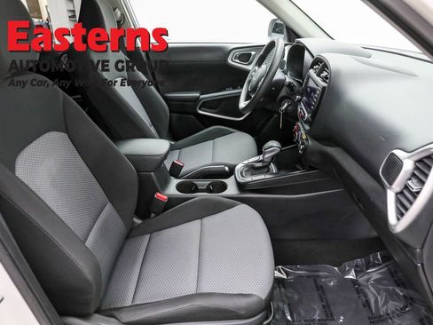 Used 2023 Kia Soul LX w/ Option Group 015 image 23