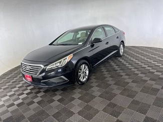Used 2017 Hyundai Sonata SE FWD video 3