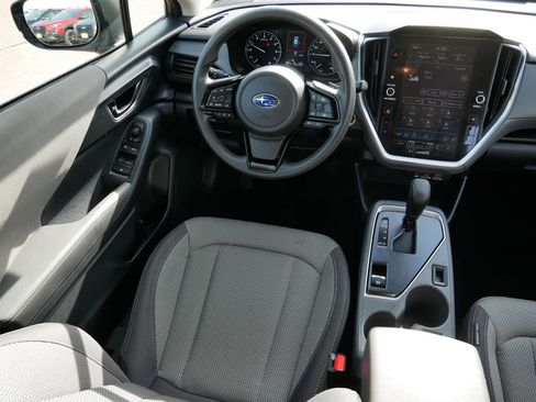 Used 2024 Subaru Crosstrek 2.0i Premium image 9