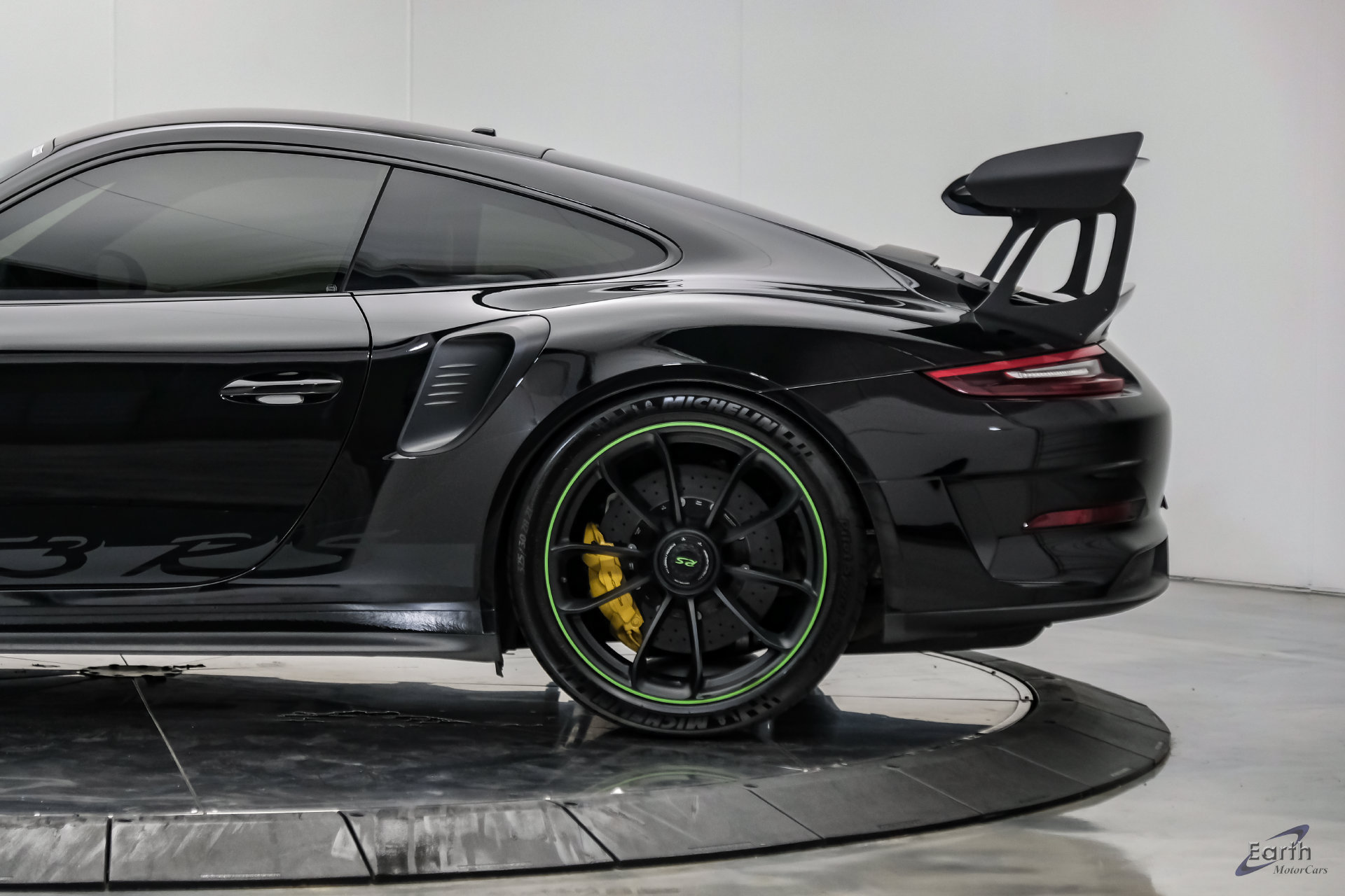 Used 2019 Porsche 911 GT3 RS RWD image 10