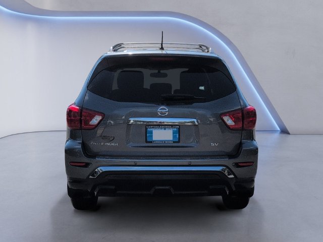 Used 2018 Nissan Pathfinder SV FWD image 8
