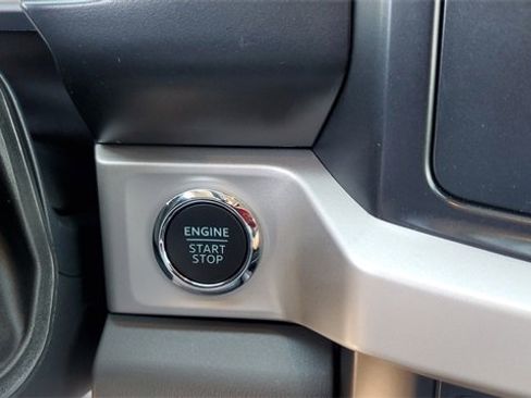 New 2026 Ford F250 XLT w/ XLT Premium Package image 31