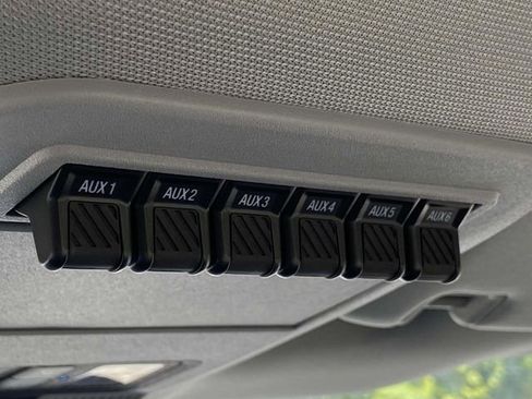 New 2025 Ford F550 4x4 Regular Cab Super Duty image 25
